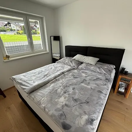 Apartment Luxus Ferienwohnung Mit Garten *
