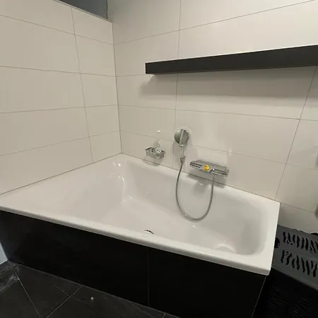 Apartamento Luxus Ferienwohnung Mit Garten *