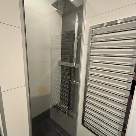 Luxus Ferienwohnung Mit Garten