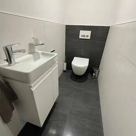Luxus Ferienwohnung Mit Garten Neukirchen an der Vöckla